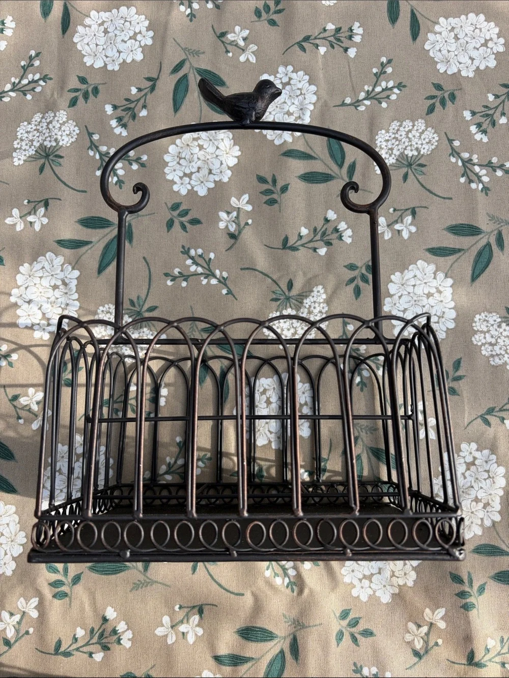 Bird-Top Utensil Caddy